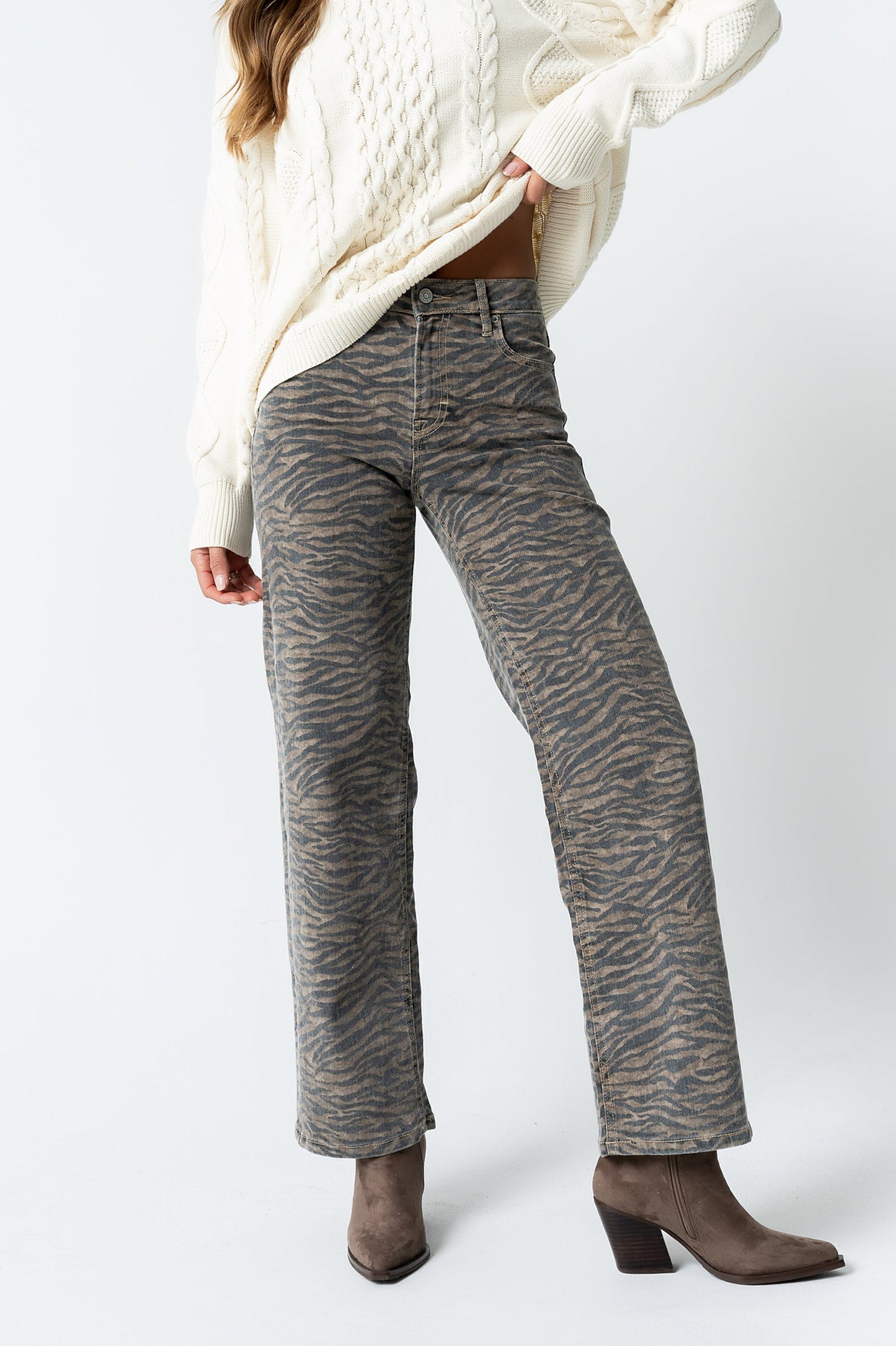 Avia Wide Leg Jeans
