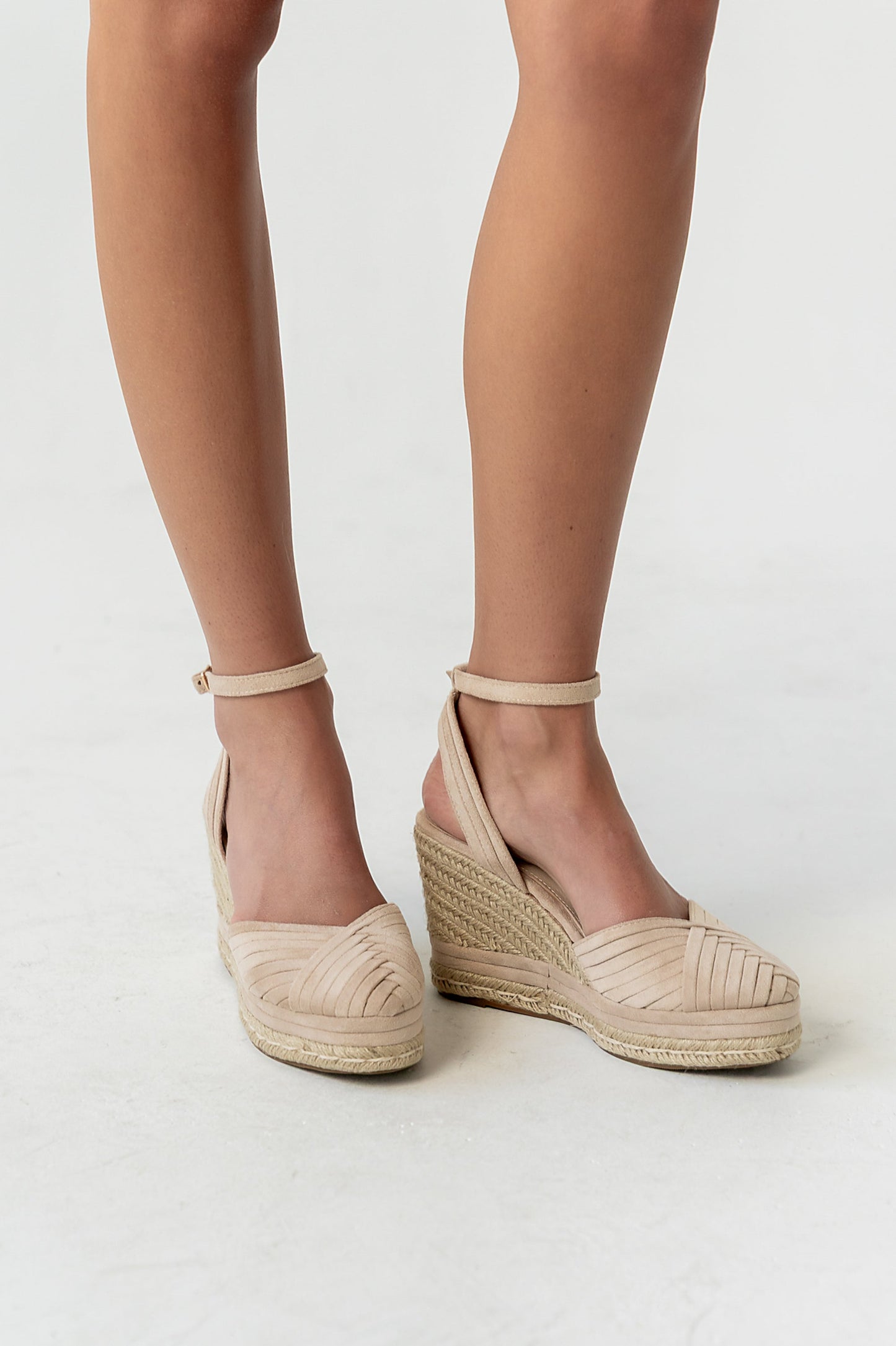 Becca Wedge Sandal in Natural