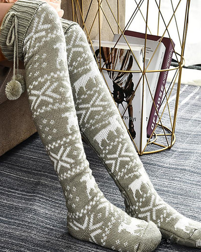 1Pair Christmas Snowflake Pom Pom Knee Length Socks